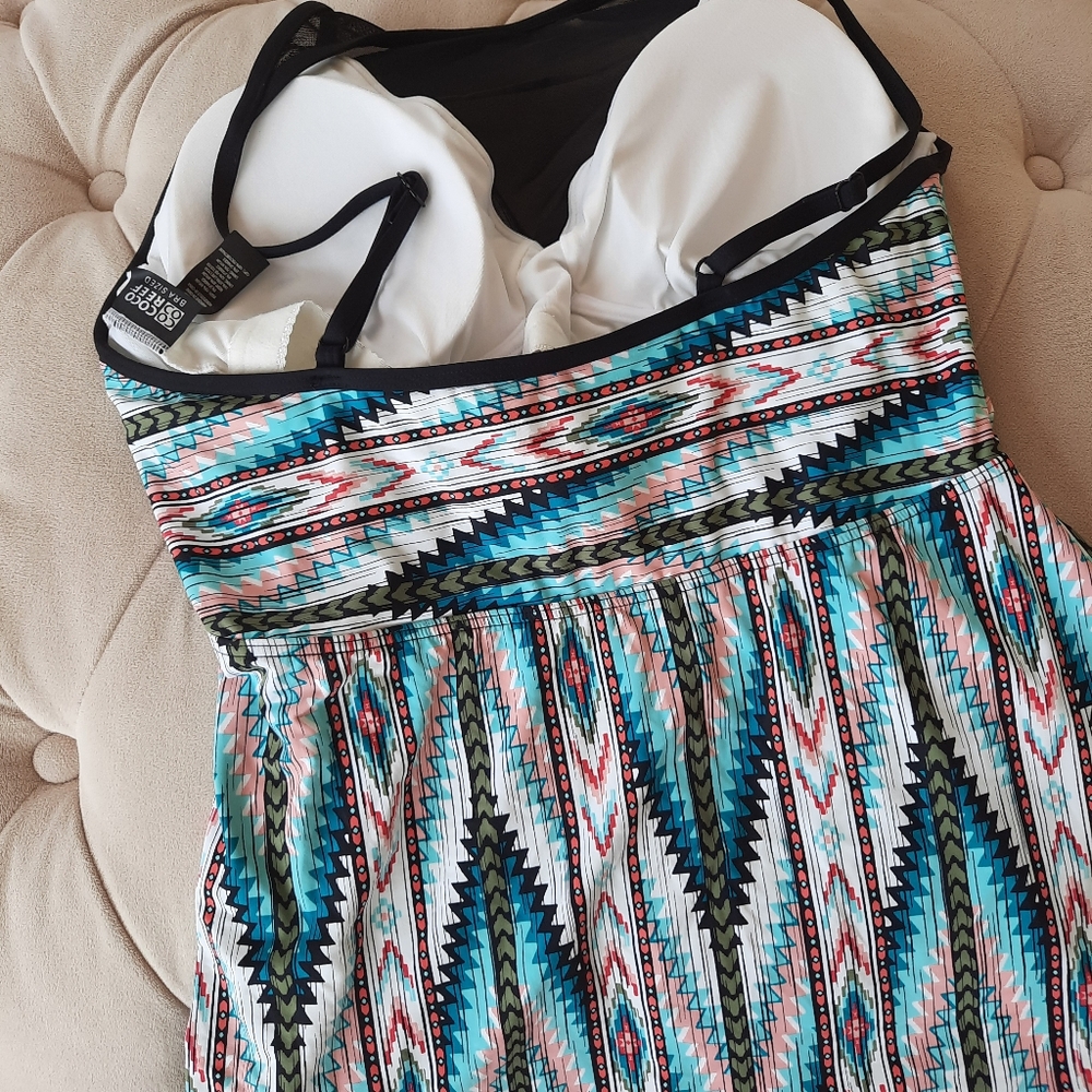 Coco Reef bra size tankini top